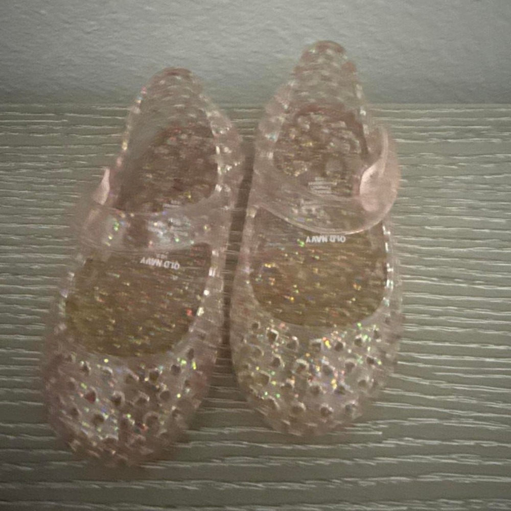 Old Navy Toddler Girl Shoe Bundle Sandals Jelly Flats 12-24 Months Multi 6 Pairs - Picture 7 of 7